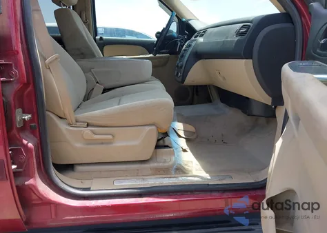 2007 Chevrolet Tahoe Ls z USA, uszkodzony, nr VIN 1GNFC13CX7R272503